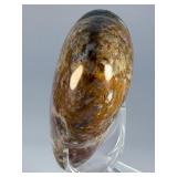 Agua Nueva Moss Agate Heart is a beautifully polished heart-shaped crystal showcasing the lush, green moss-like inclusions characteristic of Agua Nueva Moss Agate.