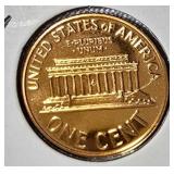 Lot of 5 Pennies: 1961, 1963 & 1964  with different grades and other defects. Please review below.