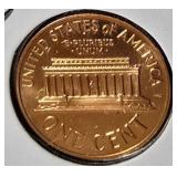 Lot of 5 Pennies: 1961, 1963 & 1964  with different grades and other defects. Please review below.