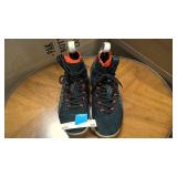 Nike Lebron 15 bright crimson and black size 9