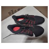 Nike Quest 2 running shoe size 12 black and red