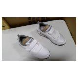 Sketchers go golf arch fit golf shoe size 7.5