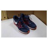 Nike Air Zoom Vomero 11 size 12