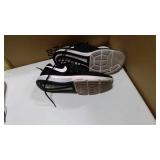 Nike air zoom vomero 11 running shoe size 12 black and white
