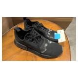 Adidas NMD R1 triple black size 9