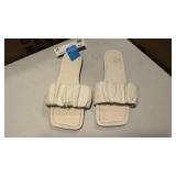 J crew Merorca Scrunchie strap slides in cream size  7.5