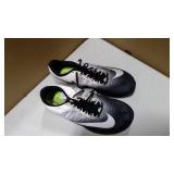 Nike air zoom Elite 9 running shoes black and white size 12