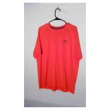 Under Armor Loose T size XL
