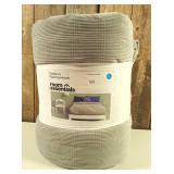 Full/Queen Corduroy Plaid Comforter Gray - Room Essentials