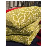 Lot of (3) 16" Textured Fabric Floral pattern Covered Throw Pillow (green/white)