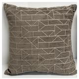 Throw Pillows - Geometric Pattern Taupe Gray, 2-Pack
