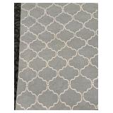 Area Rug - Blue/Grey & White Quatrefoil Trellis Pattern - 8" x 11