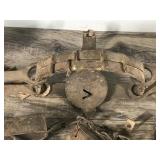 Lot of 24 Vintage Hunting Traps - Looks like Most of them are Victor - see description for more info