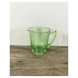 Vtg GREEN URANIUM VASELINE GLASS Footed Measuring Cup 4 Cup 32 Oz GLOWS! 5.75"