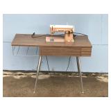Vintage Singer Electric Sewing Machine with Accessories