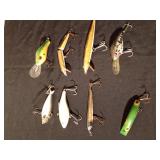 8 Fishing lures (See details)