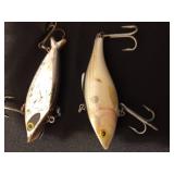 8 Fishing lures (See details)