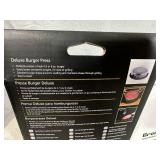 New Broil King Deluxe Burger Press with 100 Burger Papers