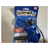 New Gopher II Folding Reach / Pickup Tool