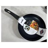 New 9.5 inch Non-Stick Aluminum Frying Pan