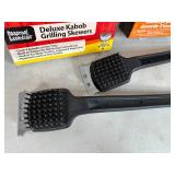 New Grill Brushes, S