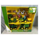 New Large John Deere Fun on the Farm Playset