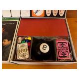 Vintage 8-Ball Game