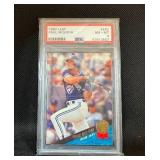 PSA MN-MT 8 Graded 1993 Leaf Paul Molitor #262 Baseball Card
