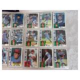 Topps MN Twins Baseball Card Collector Book with 27 Twins Cards