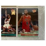 New Chicago Bulls Hat with Nine Trading Cards Including Two Scottie Pippen Cards