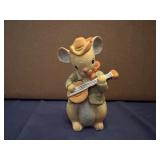 Eclectic Mix of Vintage Decor