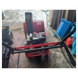 Yard Machine Snow Blower 5HP/22" Gas Powered Tecumseh Motor, Runs and Works