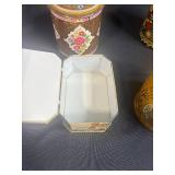 Collection of 7 Decorative Vintage Tin Tea Canisters