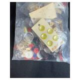 Lot of Assorted Vintage and Modern Buttons in Bags