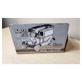 ERTL 1913 Model T Delivery Die-Cast Metal Replica with Locking Bank