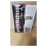 Lot of 2 Dale Ellis Basketball Photos and Chicago Bulls Wheaties Box Commemorating 3-Peat Championship