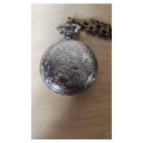 Details Quartz Pocket Watch with Chain