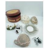 6 Vintage Ladies Hats and Round Hat Box