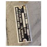 Industrial Timer Corporation S-15M Signaling Timer