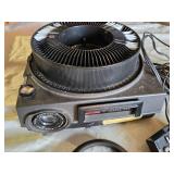 Kodak Carousel 800 Slide Projector with Trays and Slide Magazines