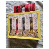 Golden Girl and Top Flite Golf Balls