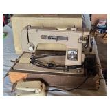 Wards Signature UHT J276 Sewing Machine