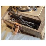 Wards Signature UHT J276 Sewing Machine