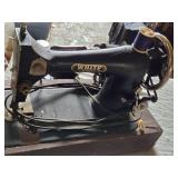 White Number 8 Sewing Machine with Foot Pedal and Case