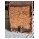 White Number 8 Sewing Machine with Foot Pedal and Case