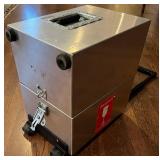 DR - ICC Impact 12-Bottle Aluminum Travel Case - Wheels