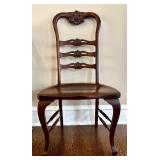 LR - Antique Chippendale-Style Mahogany Ladder-Back Child Chair