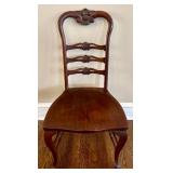 LR - Antique Chippendale-Style Mahogany Ladder-Back Child Chair