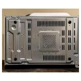 LL - Panasonic NN-SU686S Genius Sensor 1100W Microwave