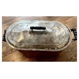 LR - Antique Copper Wash Tub / Boiler with Lid